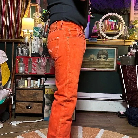 Vibrant Orange Jeans Levi 501 29x30 red tab - Picture 2 of 11
